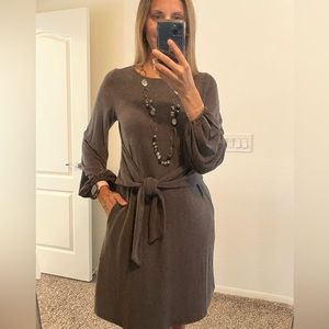 Gray long-sleeve dress